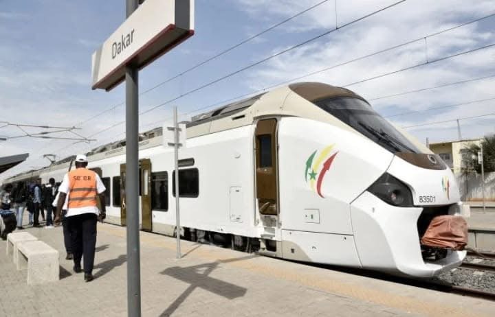 TER : Les travailleurs annoncent un préavis de grève, le trafic sous la menace.